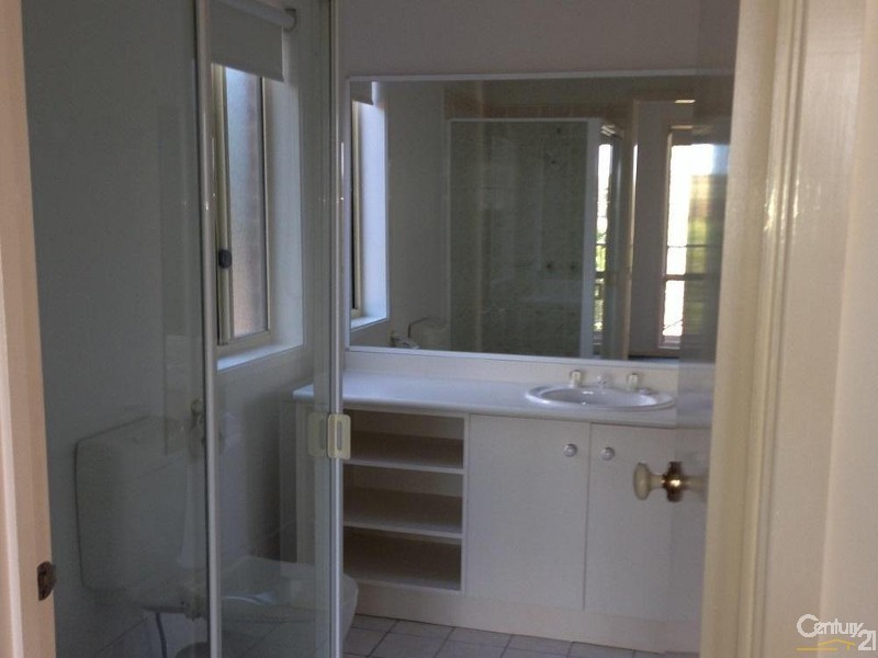 22 Sarah West Place, Mount Annan NSW 2567