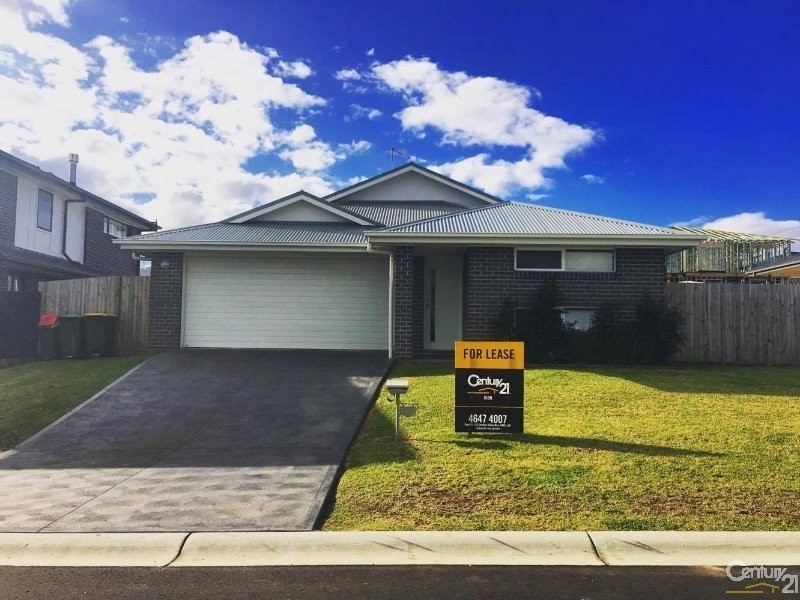 10 Furlong Drive, Currans Hill NSW 2567