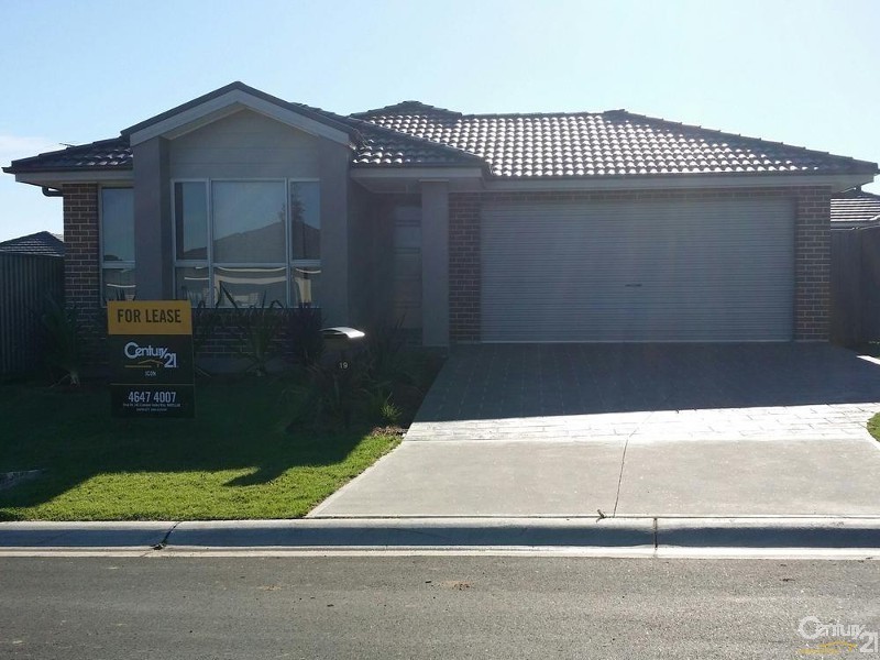 19 Garton Street, Spring Farm NSW 2570