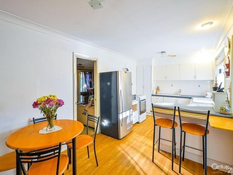 3  Sturt Place, Camden South NSW 2570