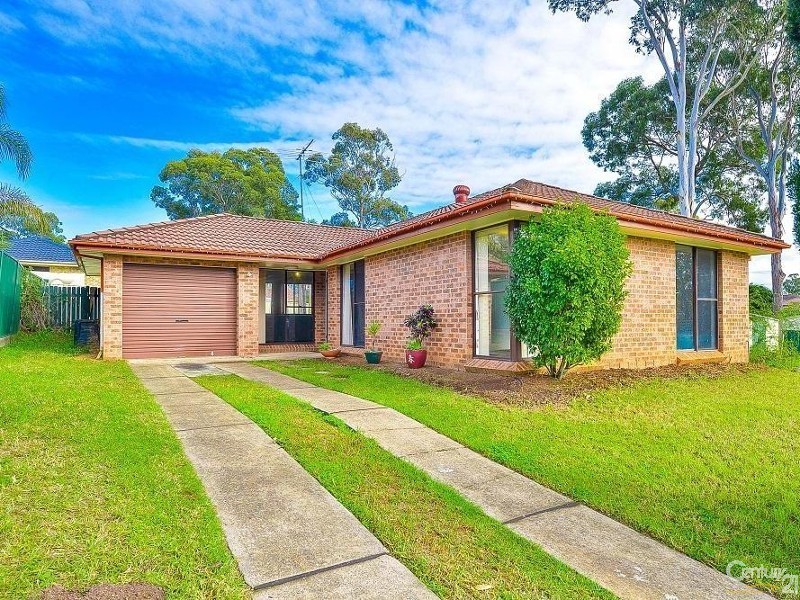 4 Lisa Close, Narellan NSW 2567