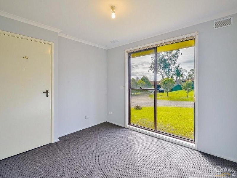 4 Lisa Close, Narellan NSW 2567
