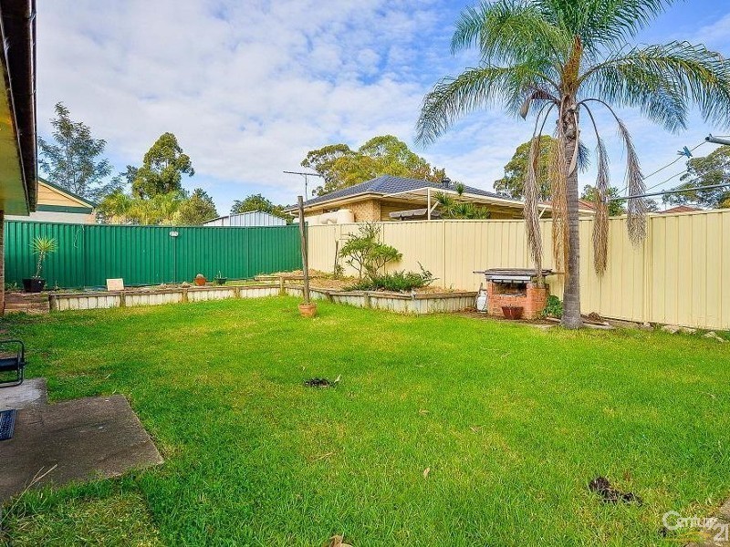 4 Lisa Close, Narellan NSW 2567