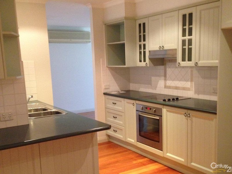 3 Forde Place, Currans Hill NSW 2567