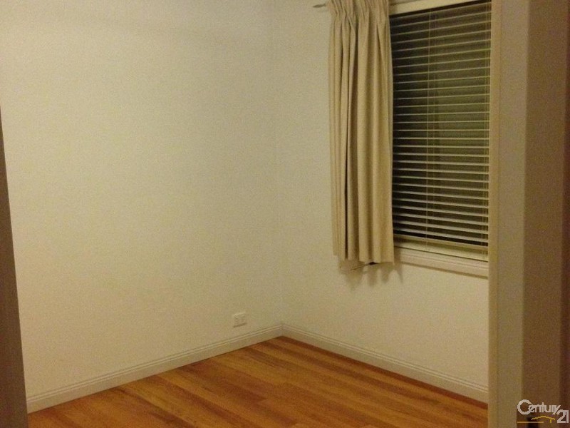 3 Forde Place, Currans Hill NSW 2567