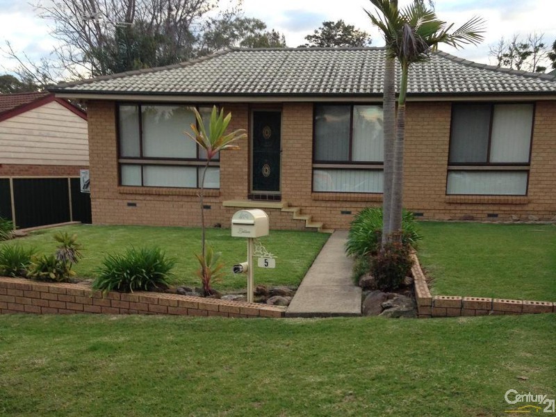 5 Frontignan Street, Eschol Park NSW 2558