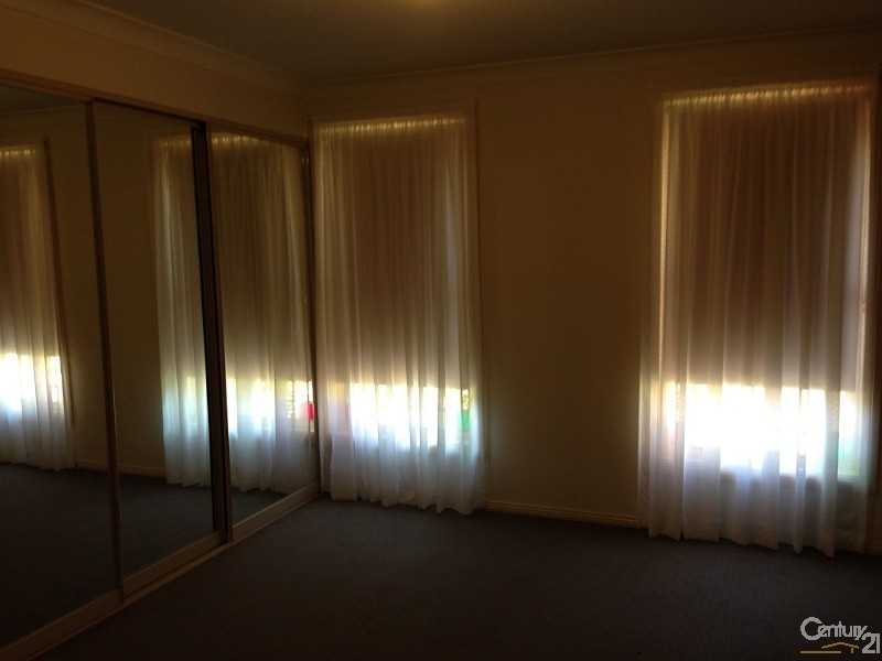 14 Channel Place, Mount Annan NSW 2567