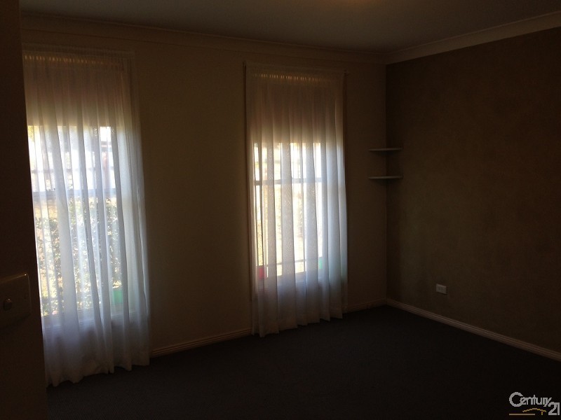 14 Channel Place, Mount Annan NSW 2567