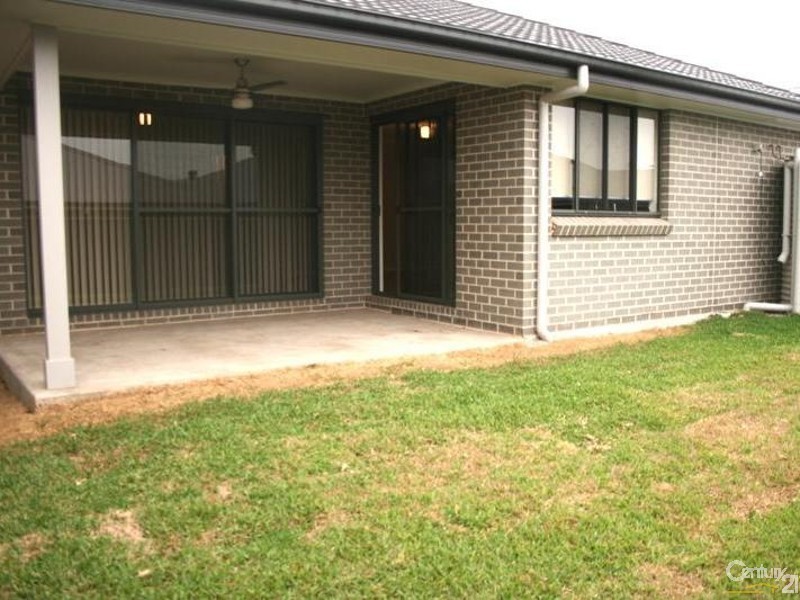 9 Butler Street, Gregory Hills NSW 2557