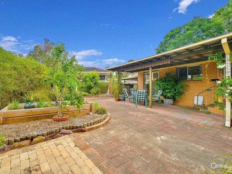 6 Peppin Place, Elderslie NSW 2570