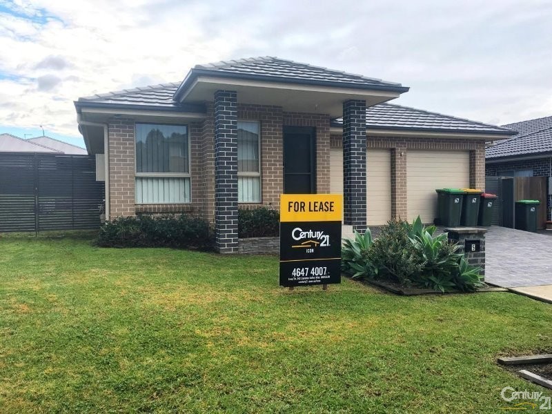 5 Caley Way, Mount Annan NSW 2567