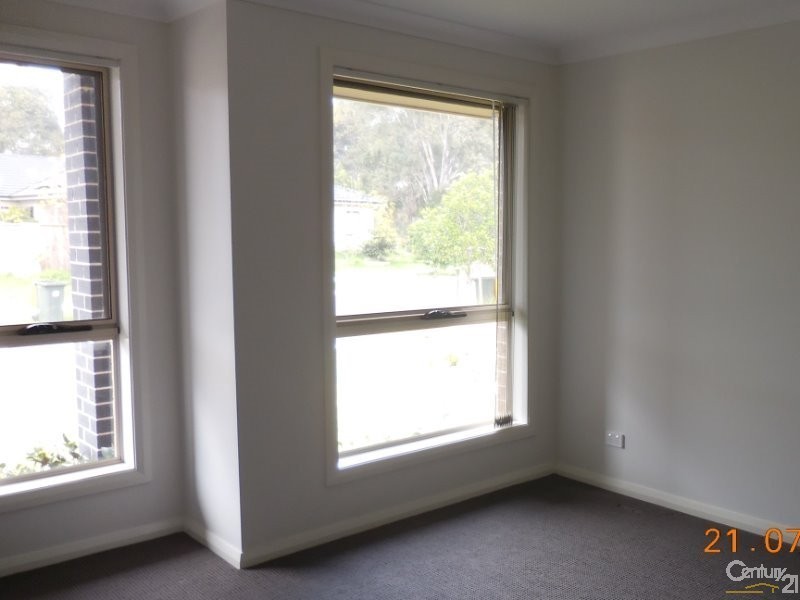 5 Caley Way, Mount Annan NSW 2567