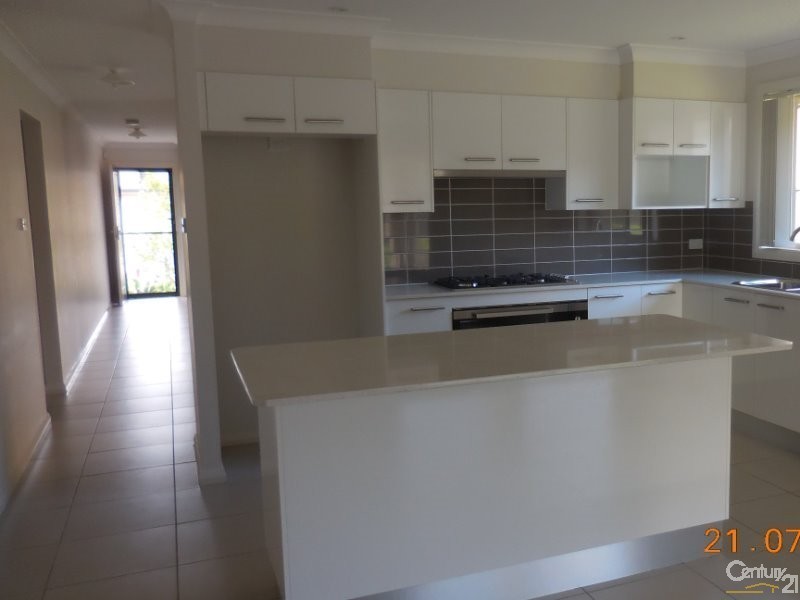 5 Caley Way, Mount Annan NSW 2567