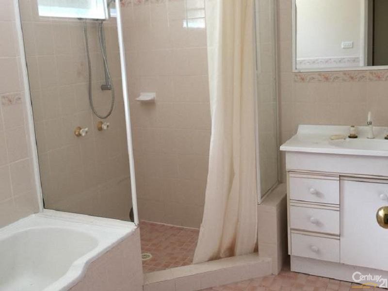 45 Elizabeth Macarthur, Camden South NSW 2570