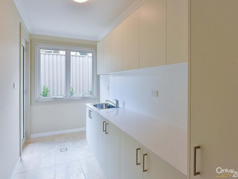 27 Wayman Avenue, Harrington Park NSW 2567