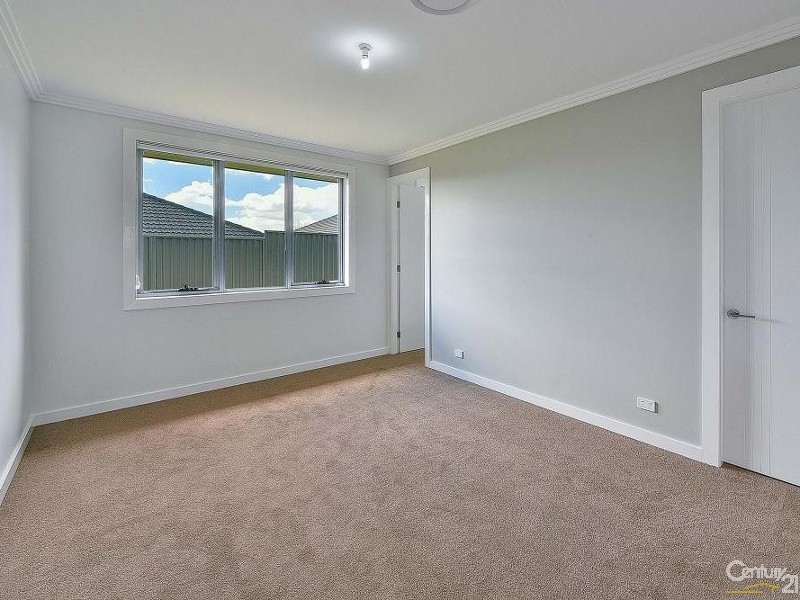 52 Explorer Street, Gregory Hills NSW 2557