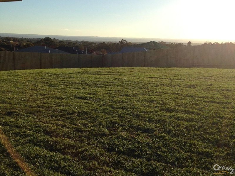 15 Manooka Road, Currans Hill NSW 2567