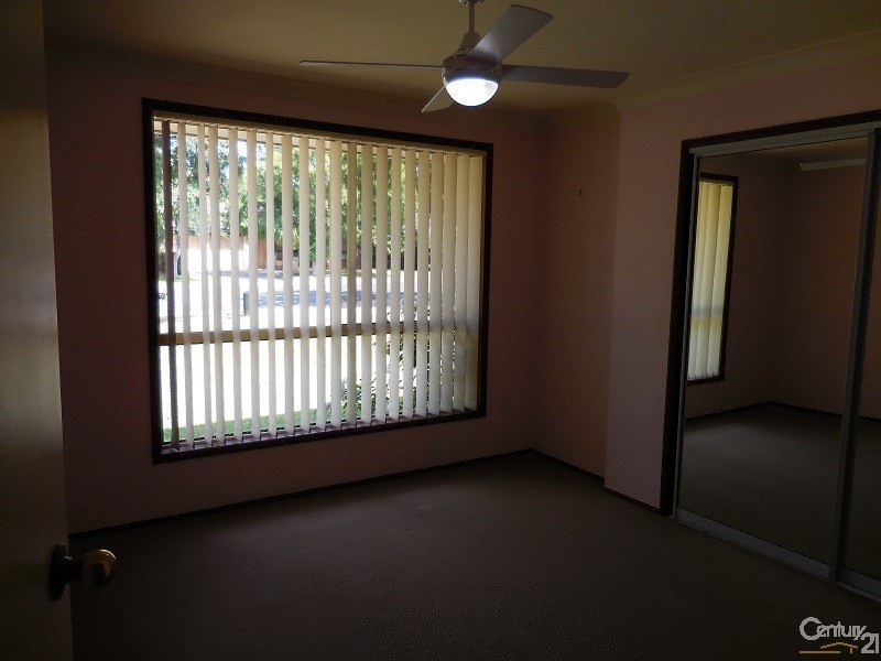 12 Paddy Miller Avenue, Currans Hill NSW 2567