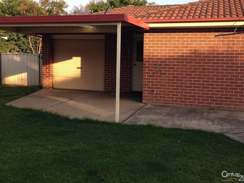12 Paddy Miller Avenue, Currans Hill NSW 2567