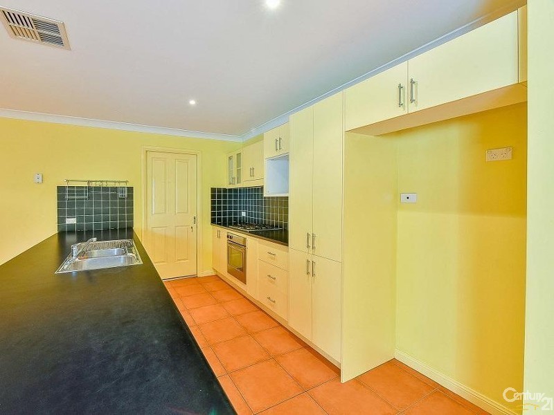 51 William Mannix Avenue, Currans Hill NSW 2567