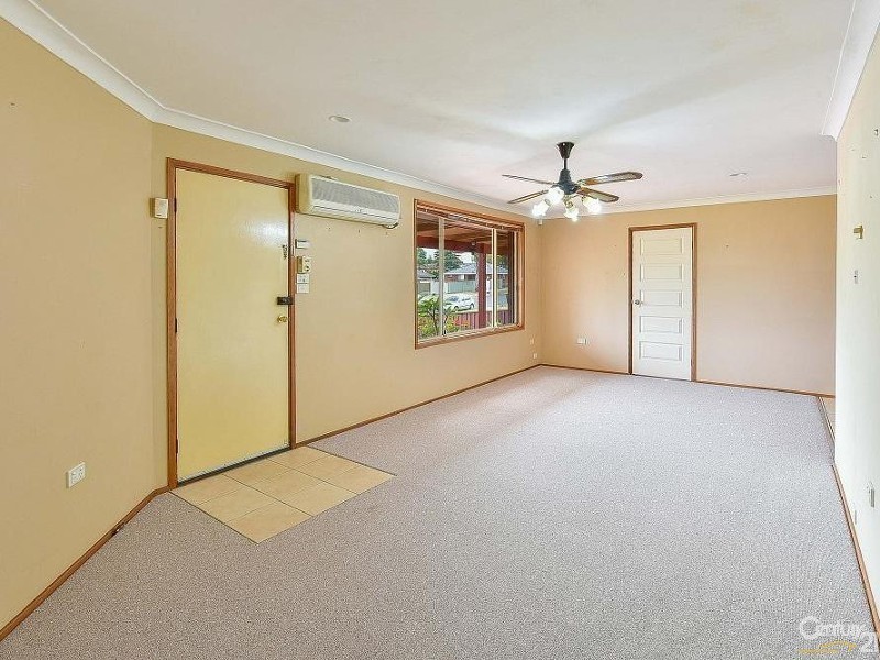 2 Mowatt Street, Narellan NSW 2567