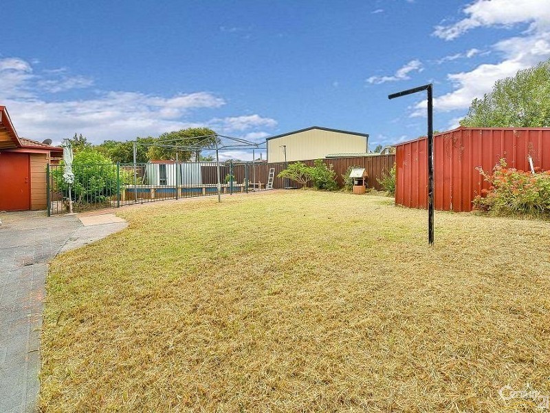 2 Mowatt Street, Narellan NSW 2567