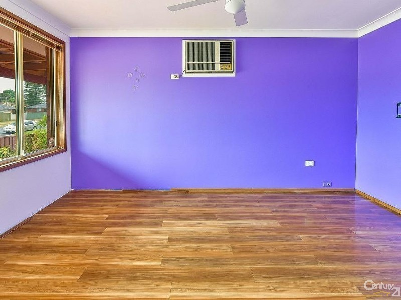 2 Mowatt Street, Narellan NSW 2567