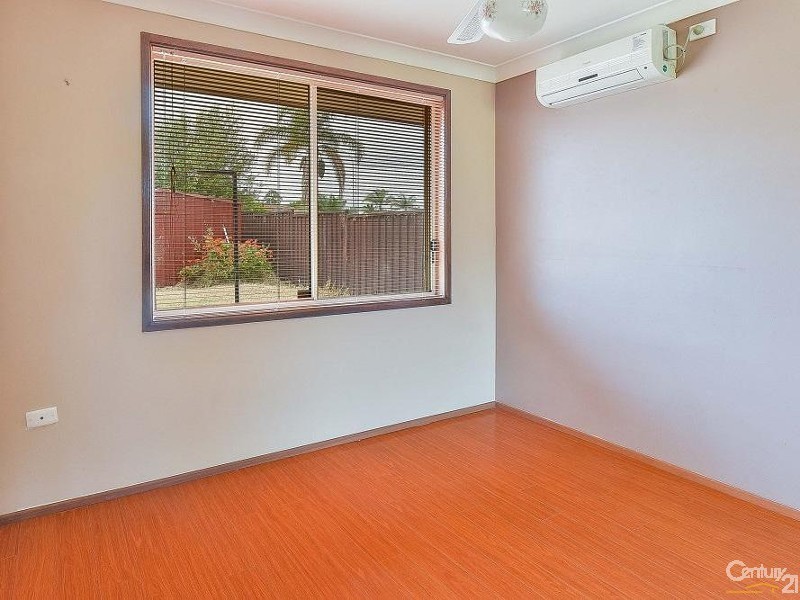 2 Mowatt Street, Narellan NSW 2567