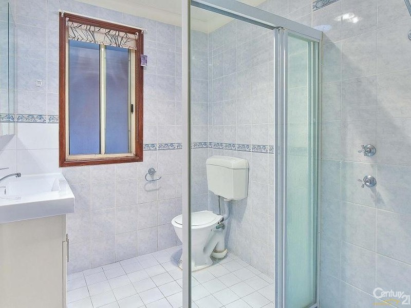 2 Mowatt Street, Narellan NSW 2567