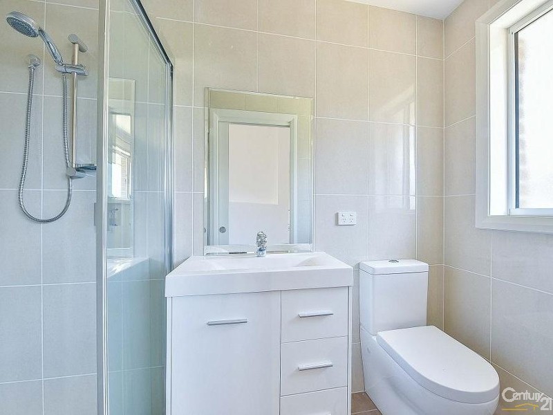 21 O’Donnell Street, Gregory Hills NSW 2557