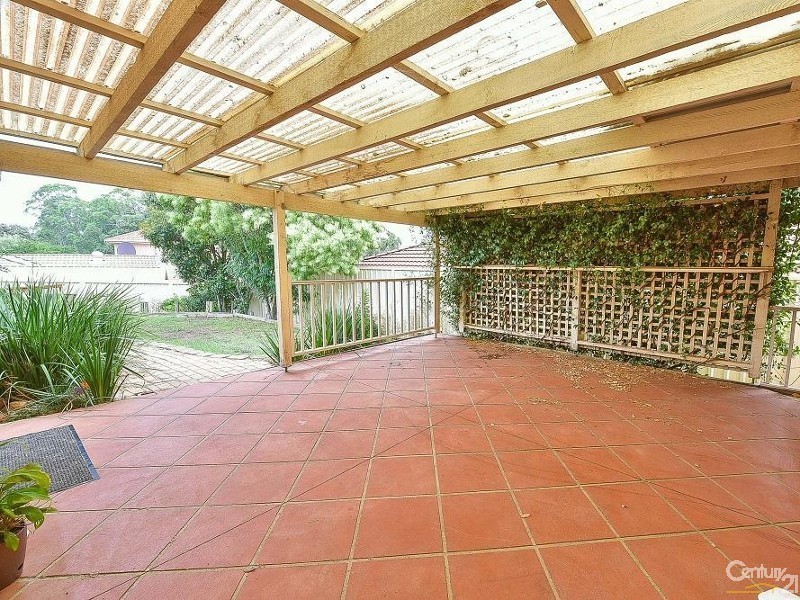 4 Fraser Place, Mount Annan NSW 2567