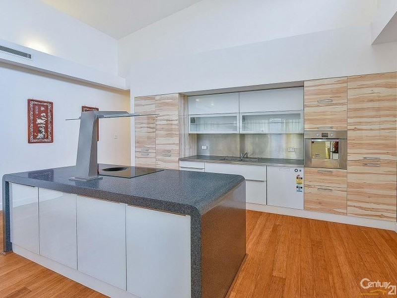 6 Duffy Avenue, Gregory Hills NSW 2557