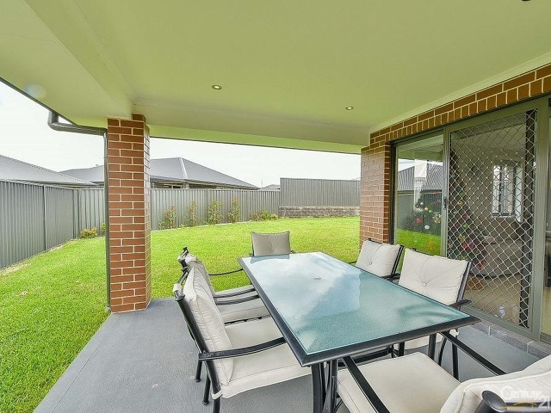 5 Gemini Street, Gregory Hills NSW 2557