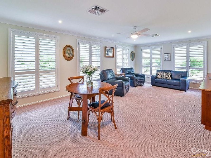 19 Telopea Circuit, Mount Annan NSW 2567