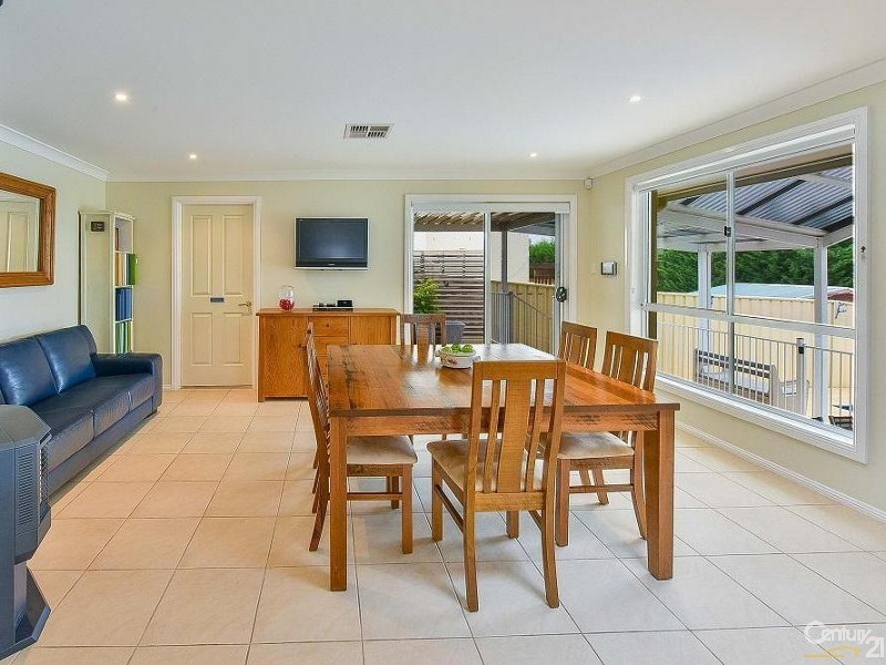 19 Telopea Circuit, Mount Annan NSW 2567