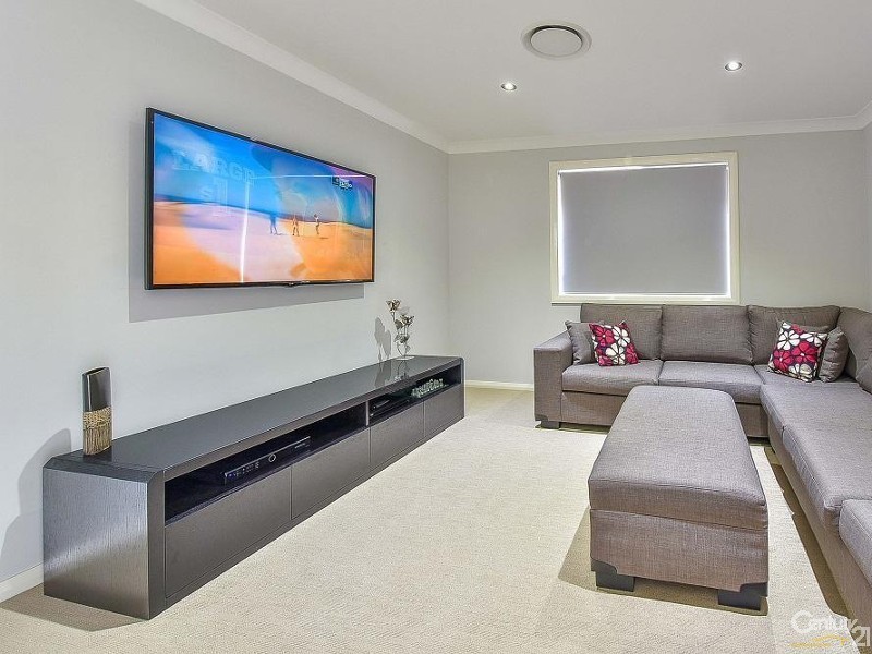 5 Gemini Street, Gregory Hills NSW 2557