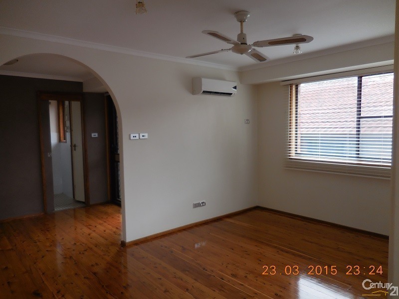 31 Horatio Street, Rosemeadow NSW 2560