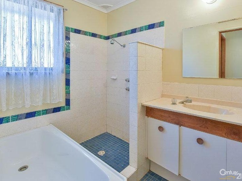 52 Doncaster Avenue, Narellan NSW 2567