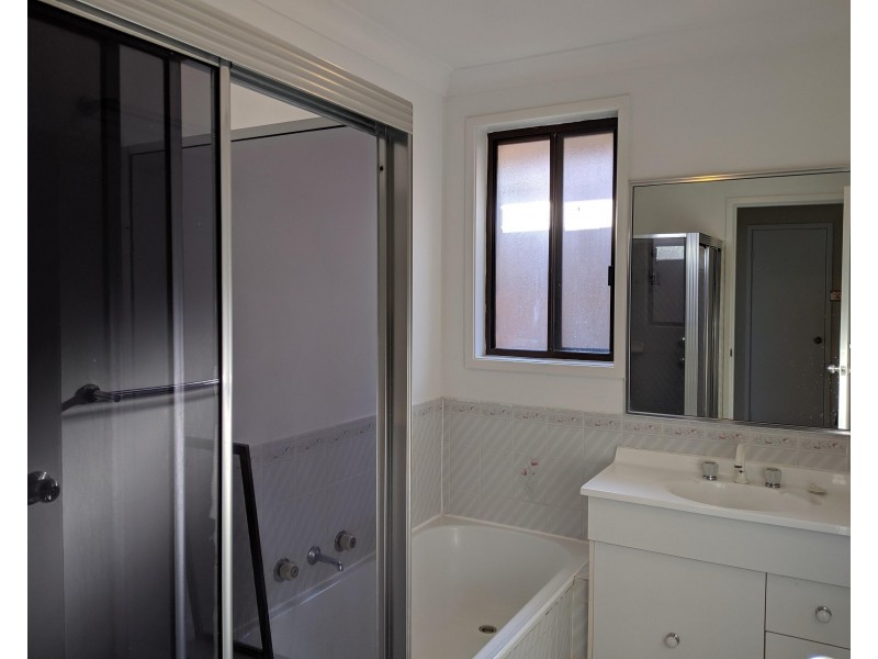 34 Welling Drive, Narellan Vale NSW 2567