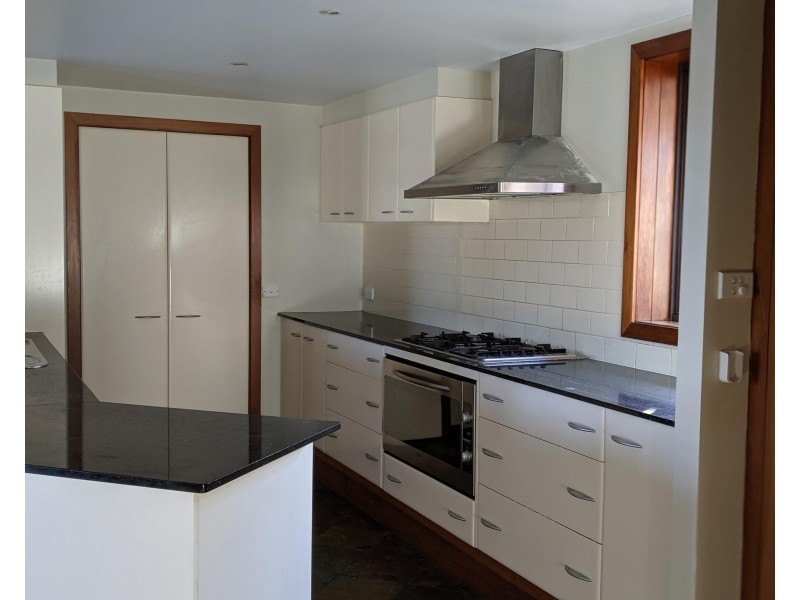 34 Welling Drive, Narellan Vale NSW 2567