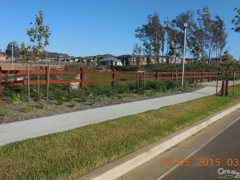 29 Whistler Street, Gregory Hills NSW 2557