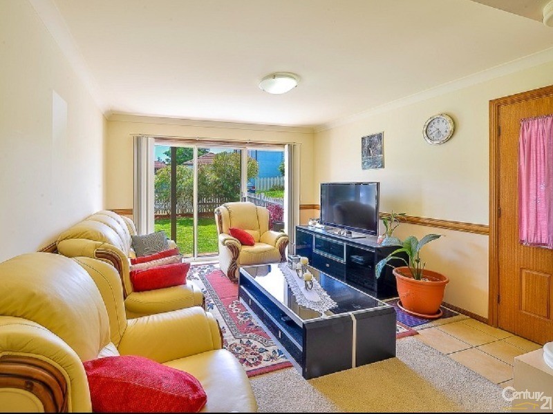 9 Reserve Circuit, Currans Hill NSW 2567