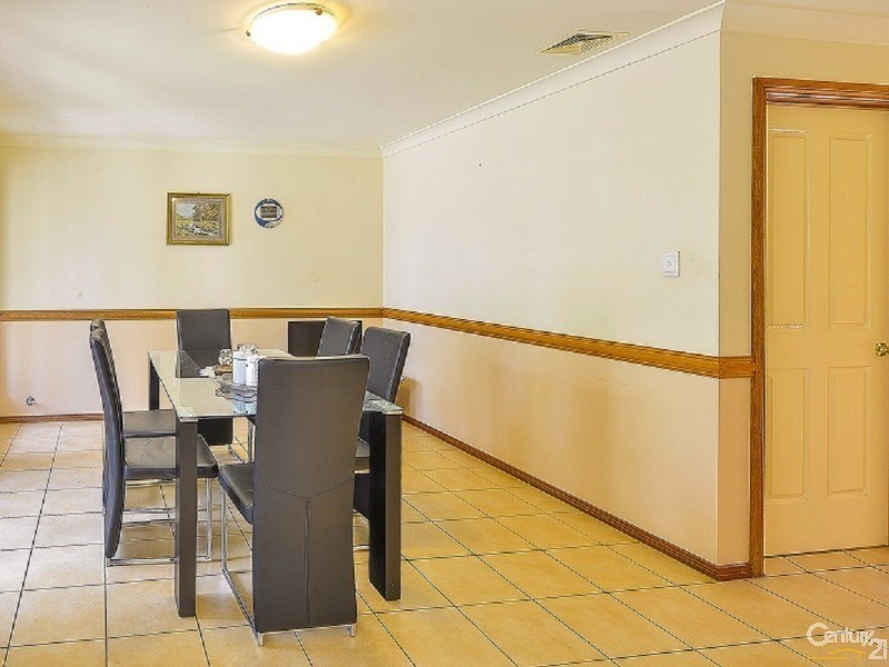 9 Reserve Circuit, Currans Hill NSW 2567
