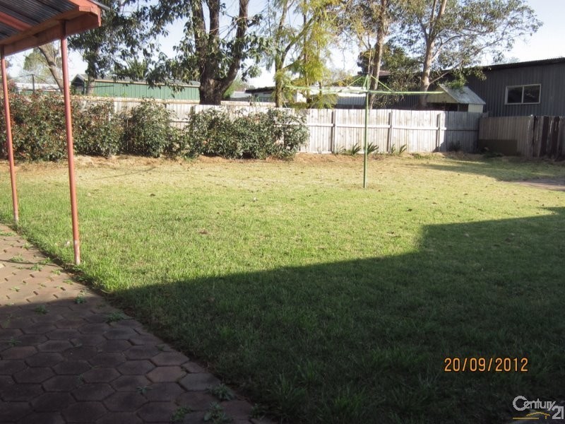 78 Woodland Crescent, Narellan NSW 2567