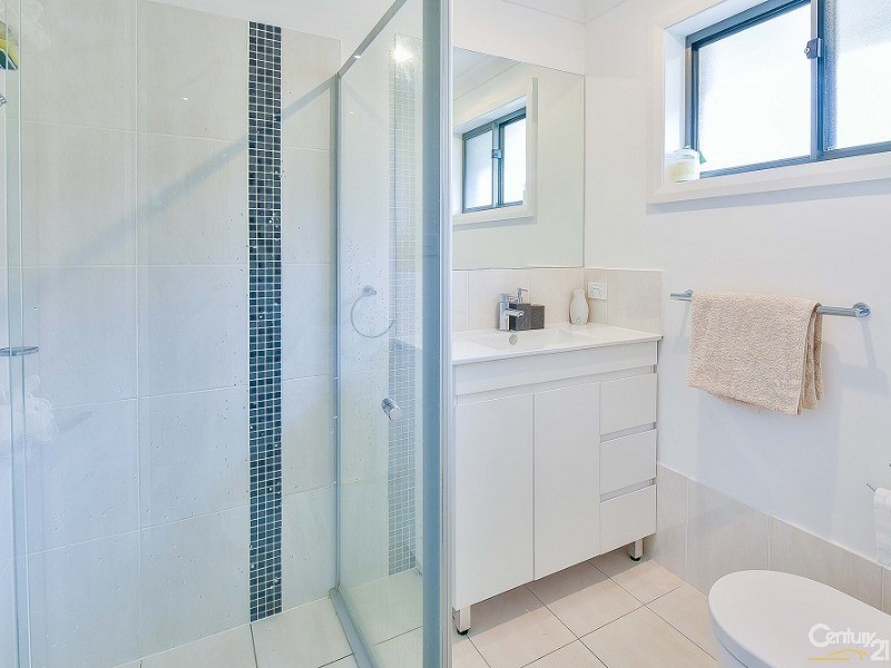 5 Gemini Street, Gregory Hills NSW 2557
