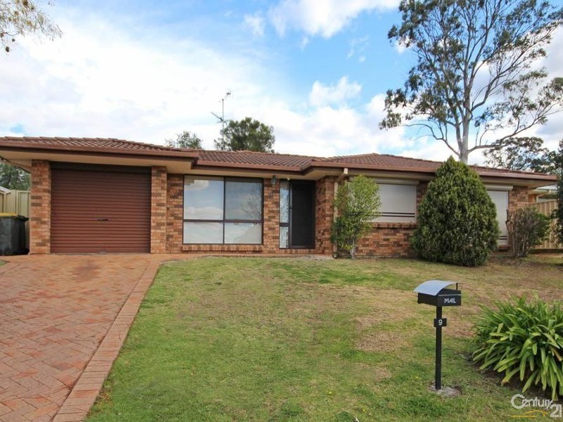 9 Welling Drive, Narellan Vale NSW 2567