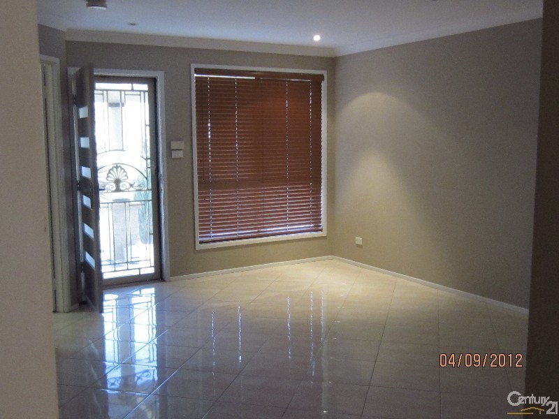 9 Mill Street, Currans Hill NSW 2567