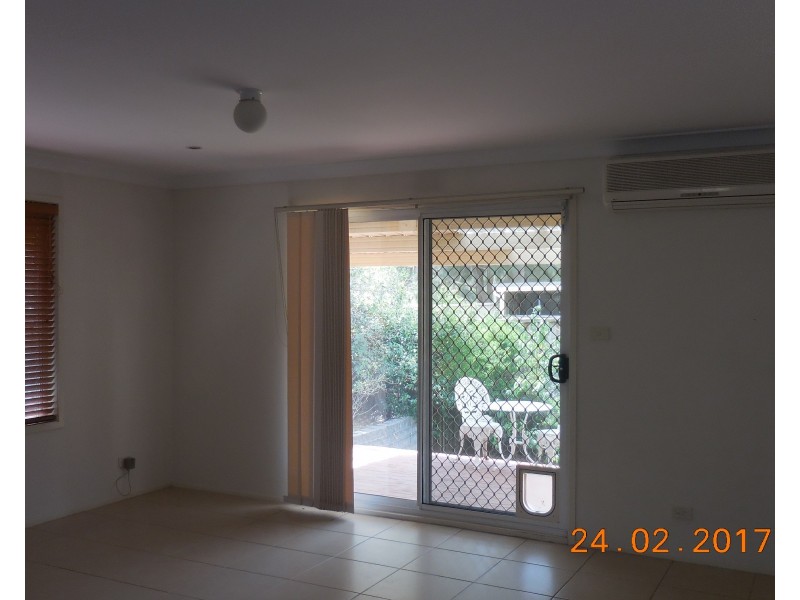 25 Lakeside Street, Currans Hill NSW 2567