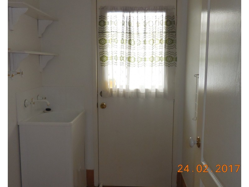 25 Lakeside Street, Currans Hill NSW 2567