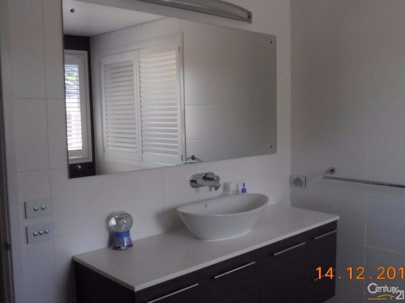 5 Nardoo  Way, Mount Annan NSW 2567